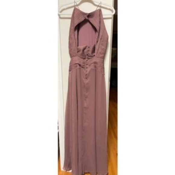 ASOS DESIGN Bridesmaid pinny maxi dress with ruched bodice and layered skirt det - Picture 2 of 3